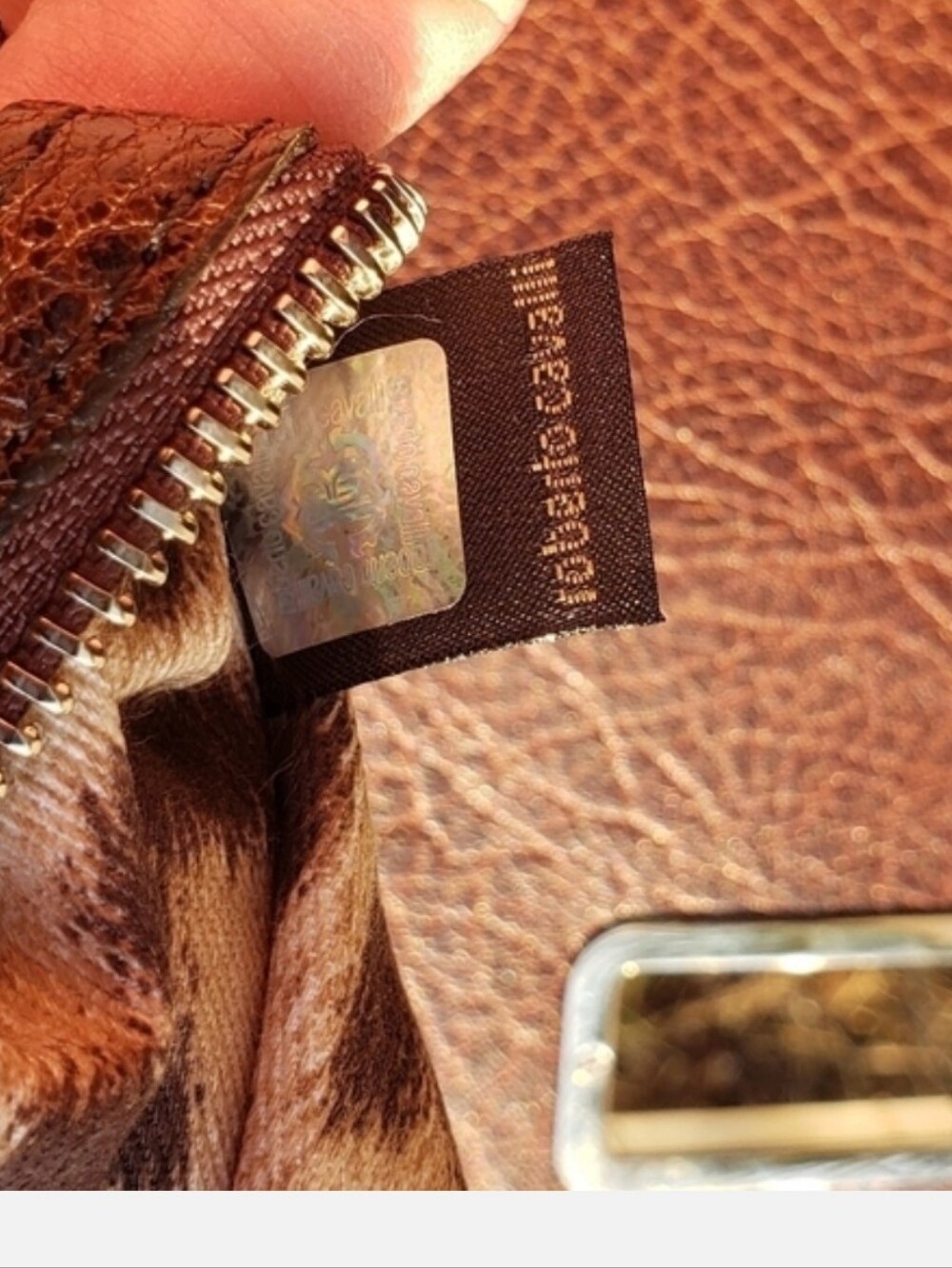 Roberto Cavalli Gourgues Bag - Picture 8 of 9